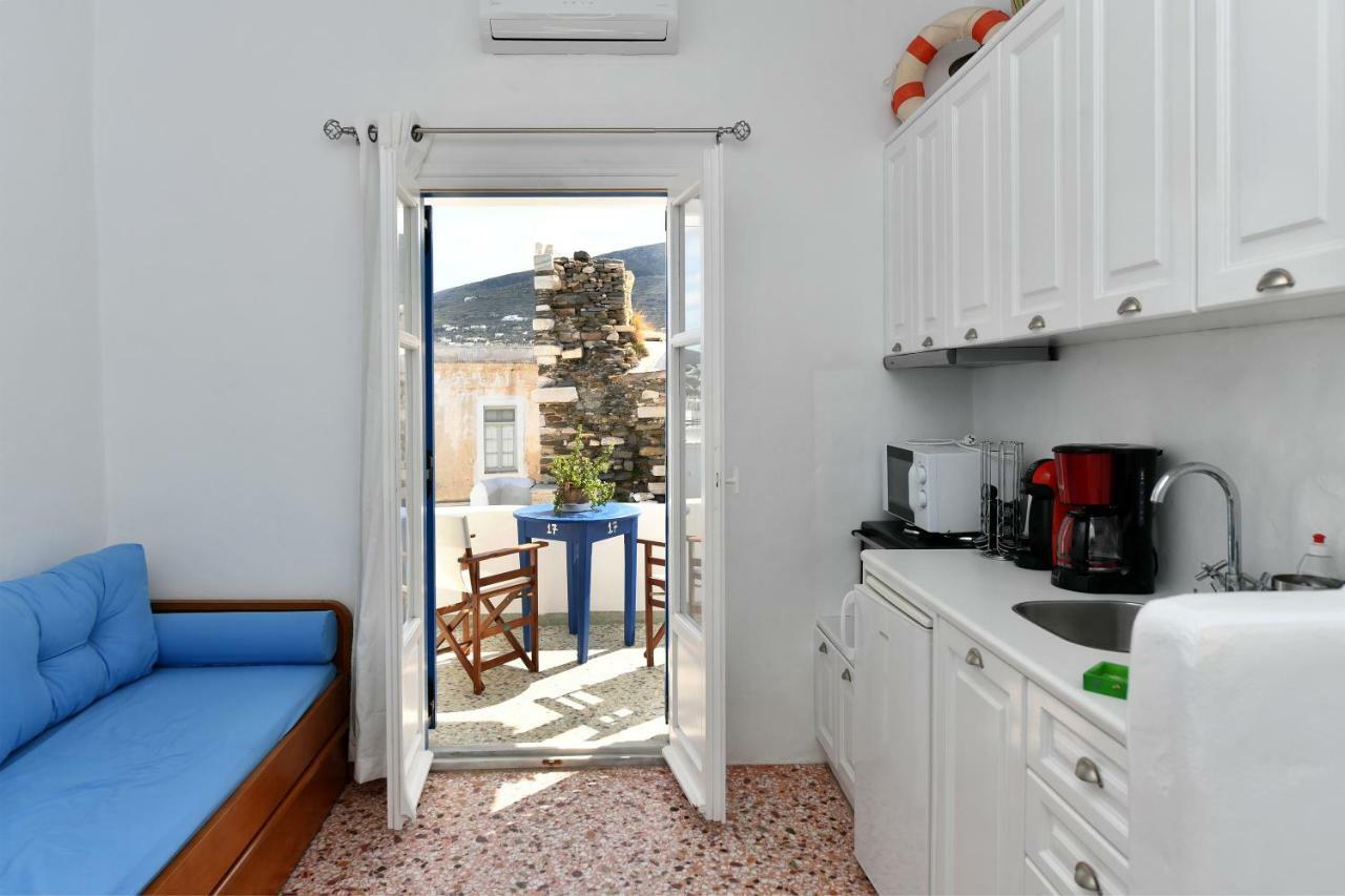 Kastro Traditional House Paro Esterno foto
